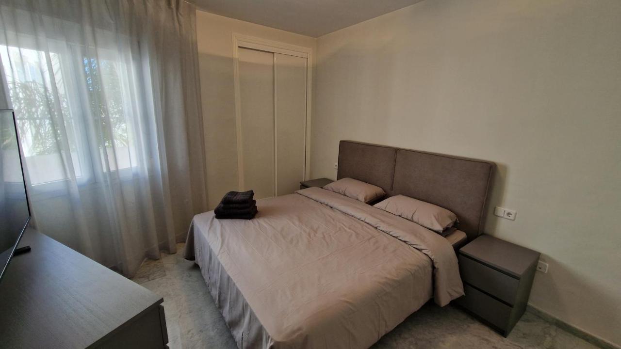 Appartamento Marbella Real Seaside Esterno foto